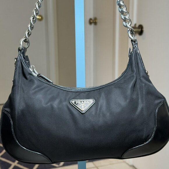 Vintage Y2K black Prada Saffiano Tessuto Nylon-Leather Bag w/chain - Picture 13 of 17